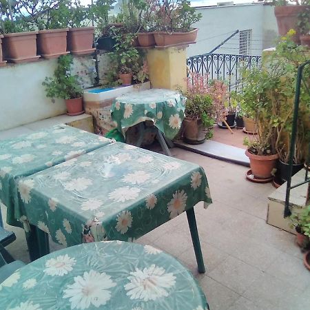 Room In Guest Room - Single Room With Shared Bathroom Taormina Exterior photo